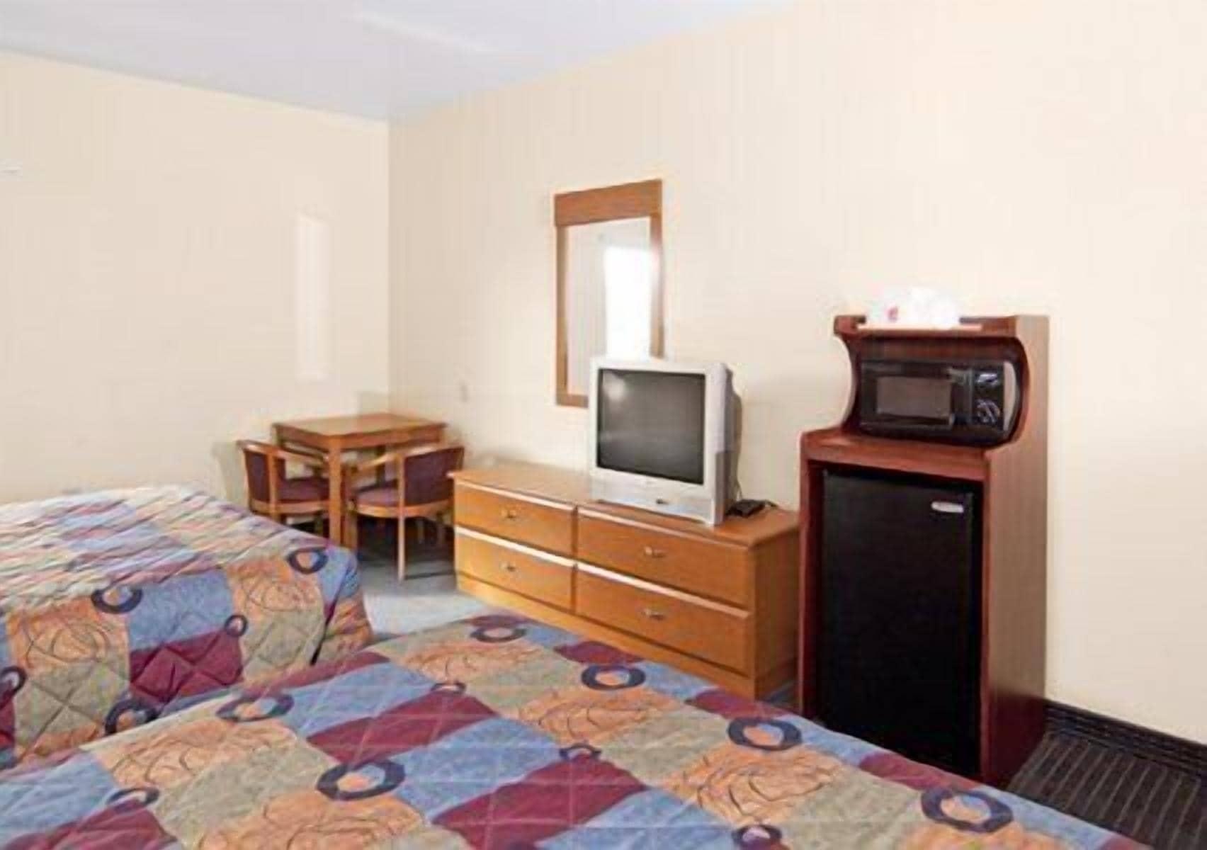 Econo Lodge Inn & Suites Pritchard Road North Little Rock Dış mekan fotoğraf